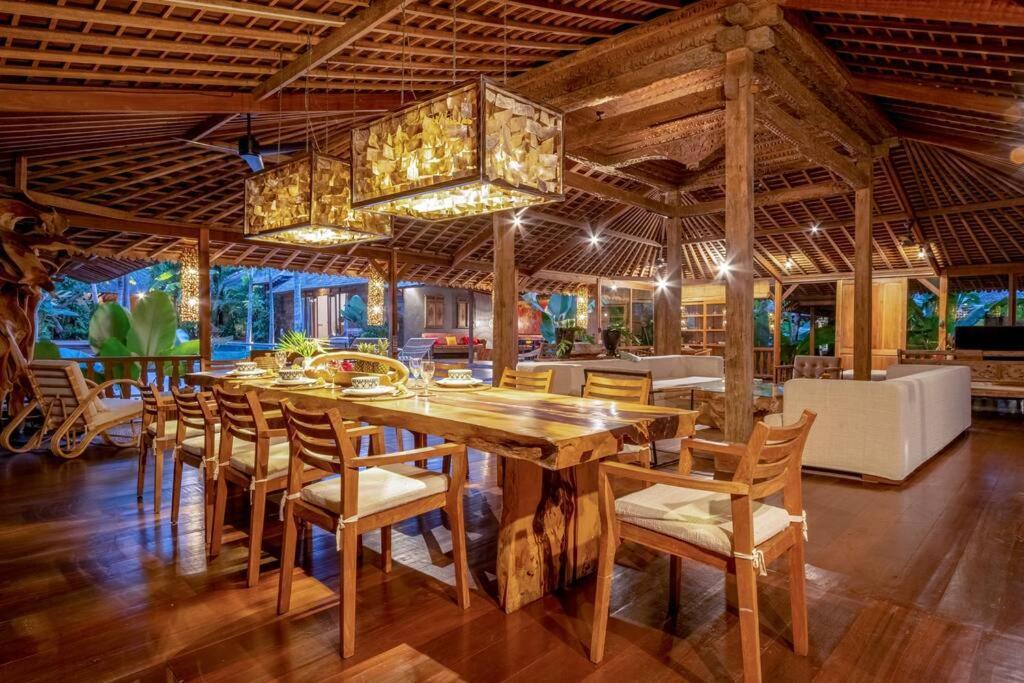 Secret River Villa - Luxury Villa 5 Bedrooms - Kerobokan - Canggu Ngoại thất bức ảnh