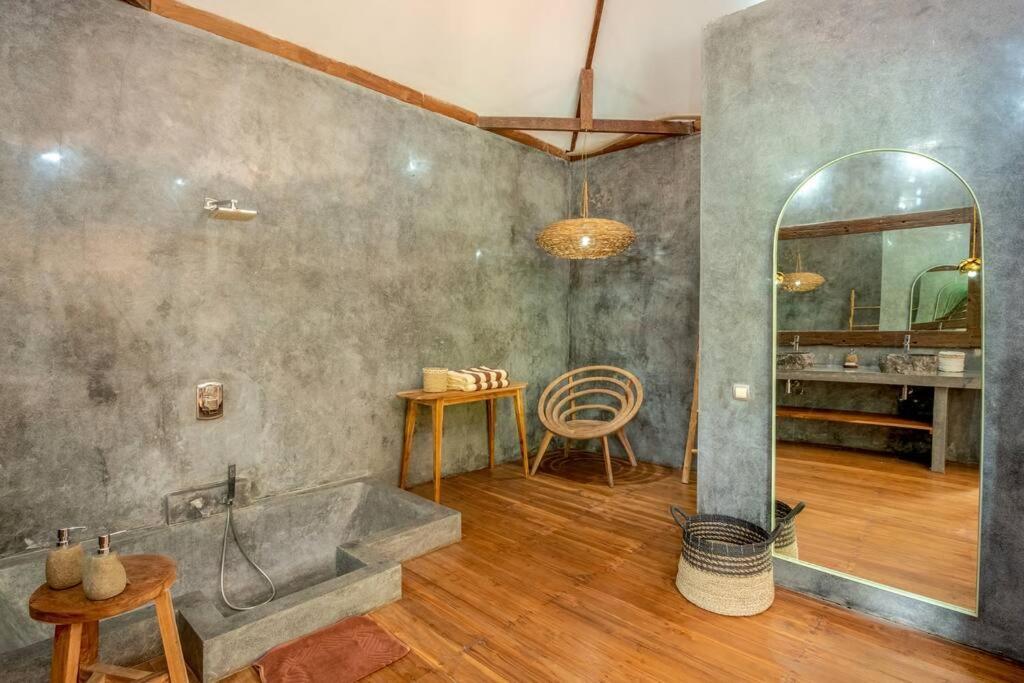 Secret River Villa - Luxury Villa 5 Bedrooms - Kerobokan - Canggu Ngoại thất bức ảnh